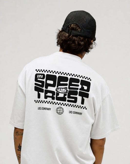 T-Shirt Branca Oversized LKS Company In Speed We Trust
